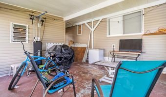 901 Laurel Cir, Barefoot Bay, FL 32976