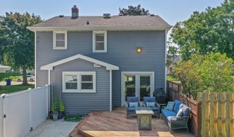 1124 W PARKWAY Blvd, Appleton, WI 54914