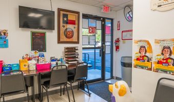 205 N Cockrell St, Alpine, TX 79830