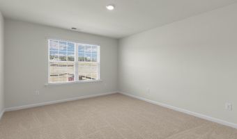 1061 Misty Creek Dr, Aberdeen, NC 28315