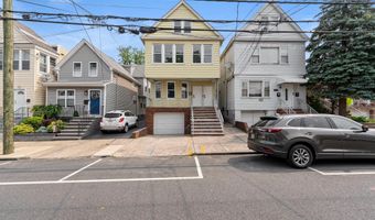 127 W 51ST St, Bayonne, NJ 07002