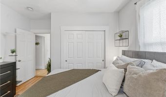 9 Youlden Ave, Cranston, RI 02910