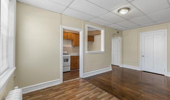 2 S Hartford Ave, Atlantic City, NJ 08401