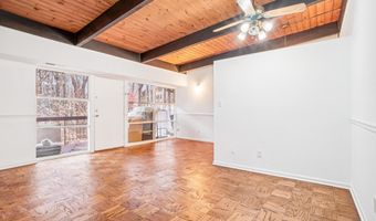 4333 AMERICANA Dr 203, Annandale, VA 22003