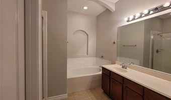 806 Bens Dr, Anna, TX 75409