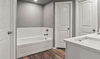 12022 Farrar Rd, Bentonville, AR 72713