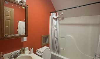6 County Road 70 E, Bloomfield, IN 47424
