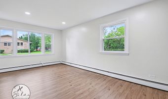 10 Arrowhead Dr 5, Algonquin, IL 60102