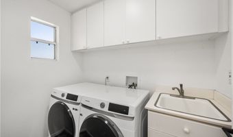 8610 E Silver Rdg, Anaheim, CA 92808