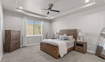 5008 CARLA Dr, Cheyenne, WY 82009