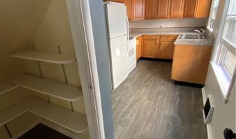 526 N Firestone Blvd, Akron, OH 44301