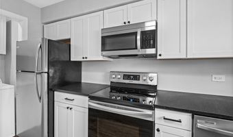 1306 SE C St, Bentonville, AR 72712