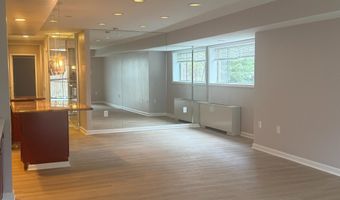 10320 WESTLAKE Dr E103, Bethesda, MD 20817