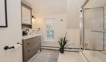 12 Fisk Rd, Concord, NH 03301