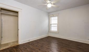 1113 State St, Alton, IL 62002