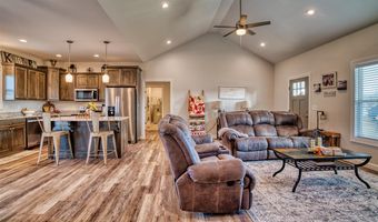 120 Virginia Dr, Auburn, KY 42206