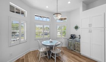 949 ALLEGRO Ln, Apollo Beach, FL 33572