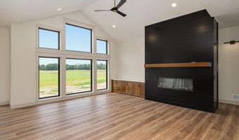 16782 Ward Lake Dr NW, Andover, MN 55304