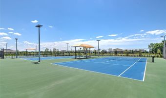 7401 PARADISO Dr, Apollo Beach, FL 33572