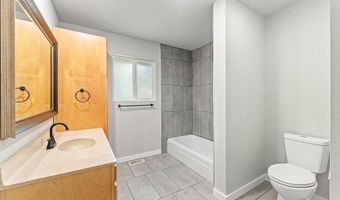 16 Duvall Ln, Bella Vista, AR 72715