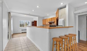 38 Mary Carroll St, Auburn, ME 04210