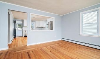30 Stanley St, Pawtucket, RI 02861