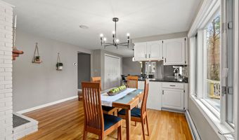 12 Magazine St, Bedford, NH 03110