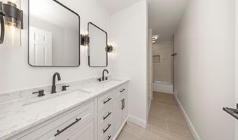 3592 GREAT FALLS Cir, Ann Arbor, MI 48108