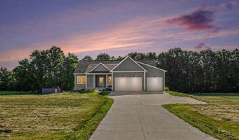 5095 Wiegand Ln, Almont, MI 48003