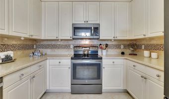 16570 Goldenrod Ln 102, Alva, FL 33920
