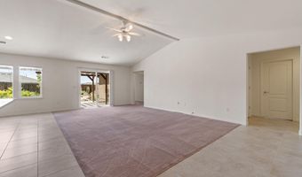 123 Hood Dr, Dayton, NV 89403
