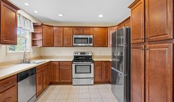 3930 GILBERT STATION Rd, Barboursville, VA 22923