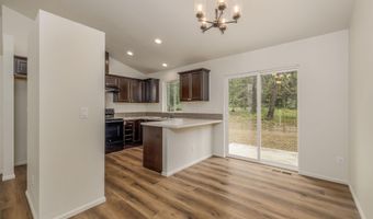 81 Parkland Dr, Blanchard, ID 83804