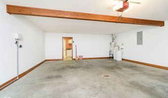 718 Glenmont Ct, Anderson, IN 46011