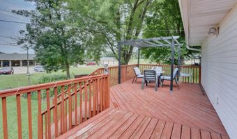 307 3rd St, Armstrong, IA 50514