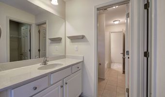 2320 Starr Lk, Acworth, GA 30101