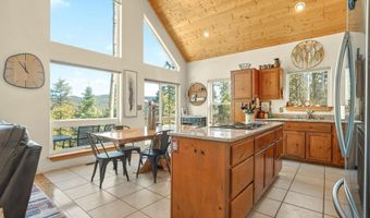 116 Taos Dr, Angel Fire, NM 87710