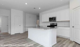 518 Robin St, Angleton, TX 77515
