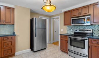 74 Park View Blvd, Cranston, RI 02910