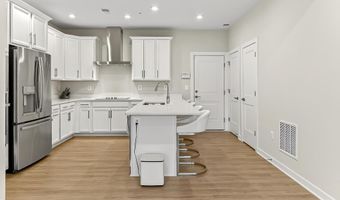 20328 NEWFOUNDLAND Sq, Ashburn, VA 20147