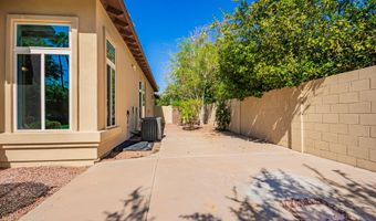 2069 E CEDAR Pl, Chandler, AZ 85249