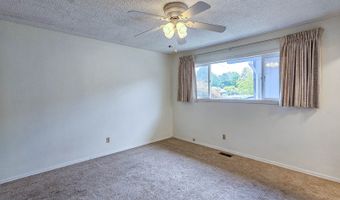 20175 SW CLARION St, Beaverton, OR 97003