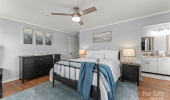 9817 Emerald Point Dr 5, Charlotte, NC 28278