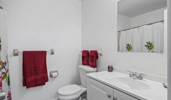 137 Point Of Woods Dr, Albany, NY 12203