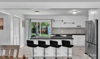 4930 Crestmont Dr, Charlotte, NC 28205