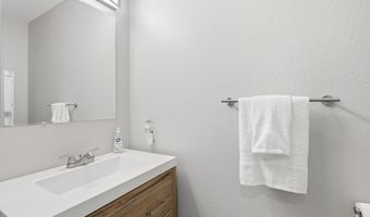 409 Van Scoyoc St, Avilla, IN 46710