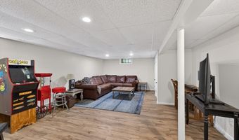 9 Milton Rd, Barrington, RI 02806