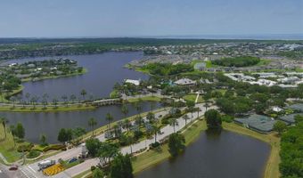 724 WINTERSIDE Dr, Apollo Beach, FL 33572