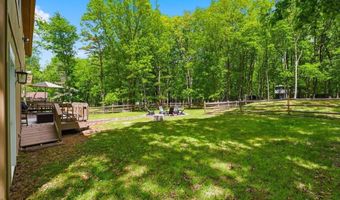 74 Byron Ln, Albrightsville, PA 18210
