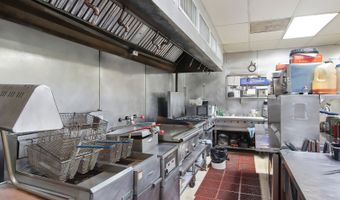 955 E 173 Rte, Antioch, IL 60002